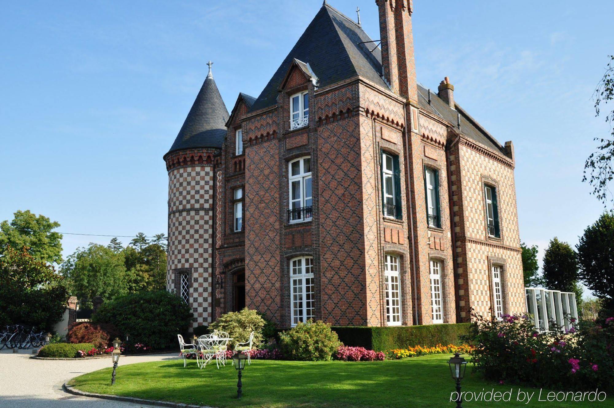 Chateau Le Clos Verneuil d'Avre et d'Iton Buitenkant foto